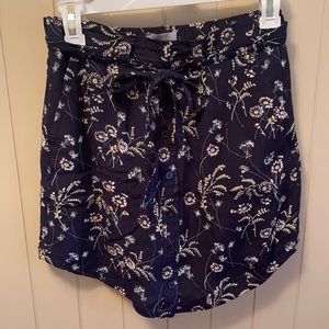 Loft floral skirt with pockets